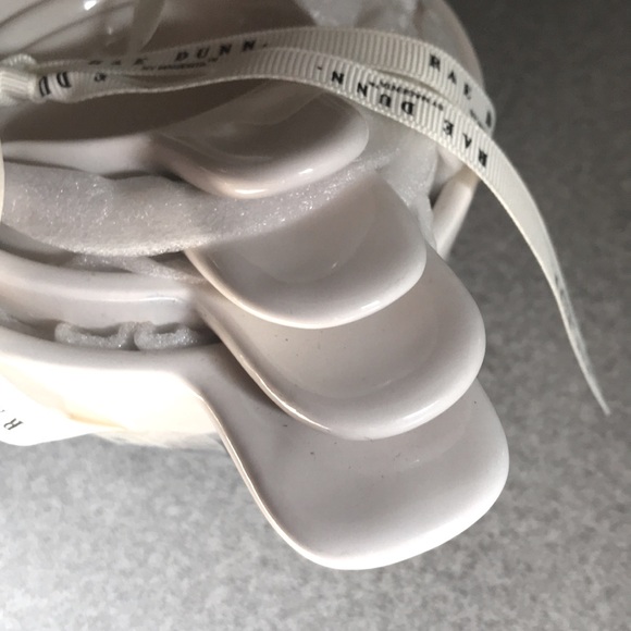 NWT Rae Dunn 4Piece Farmhouse Artesian Glossy White Ceramic Measuring Cup Set - Picture 5 of 6